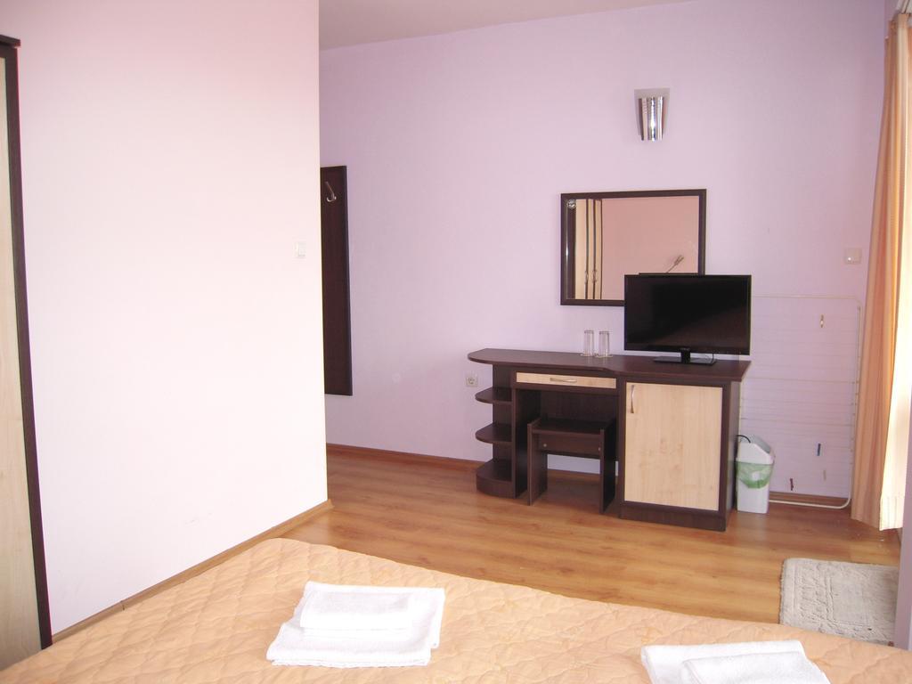 Bona Dea Club Hotel Sveti Vlas Kamer foto