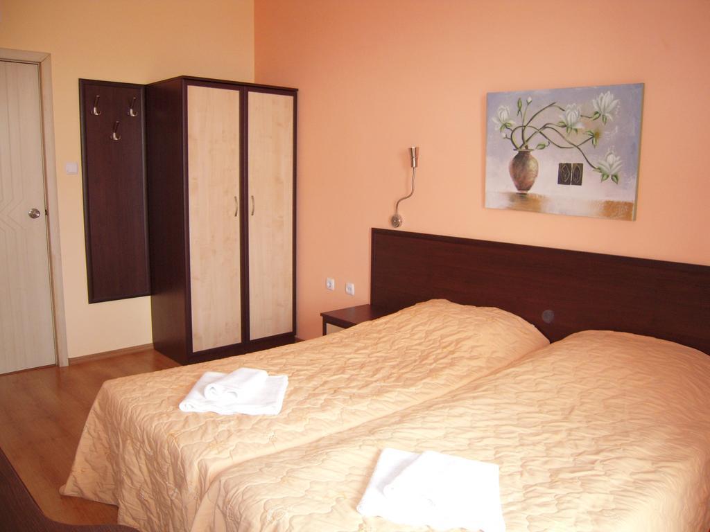 Bona Dea Club Hotel Sveti Vlas Kamer foto