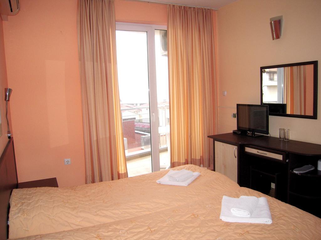 Bona Dea Club Hotel Sveti Vlas Kamer foto