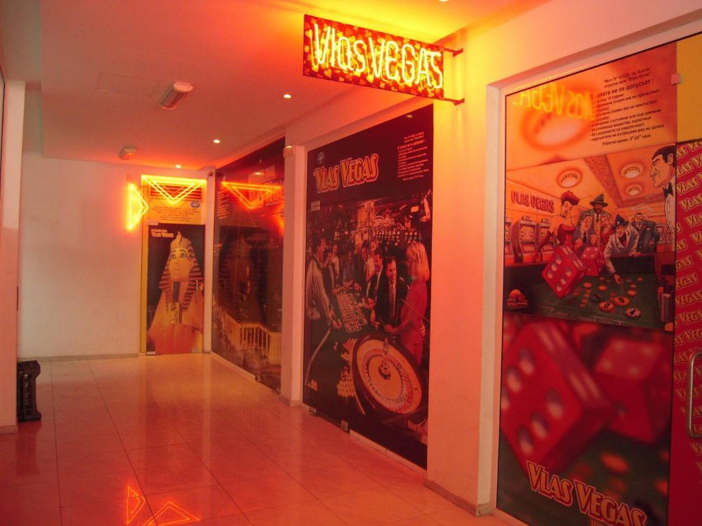 Bona Dea Club Hotel Sveti Vlas Buitenkant foto