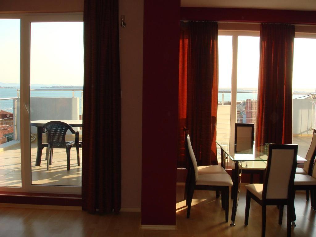 Bona Dea Club Hotel Sveti Vlas Kamer foto