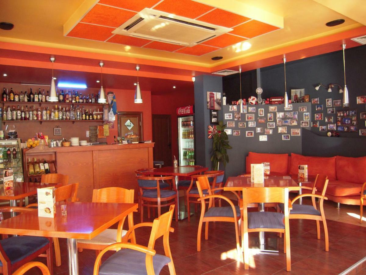 Bona Dea Club Hotel Sveti Vlas Buitenkant foto