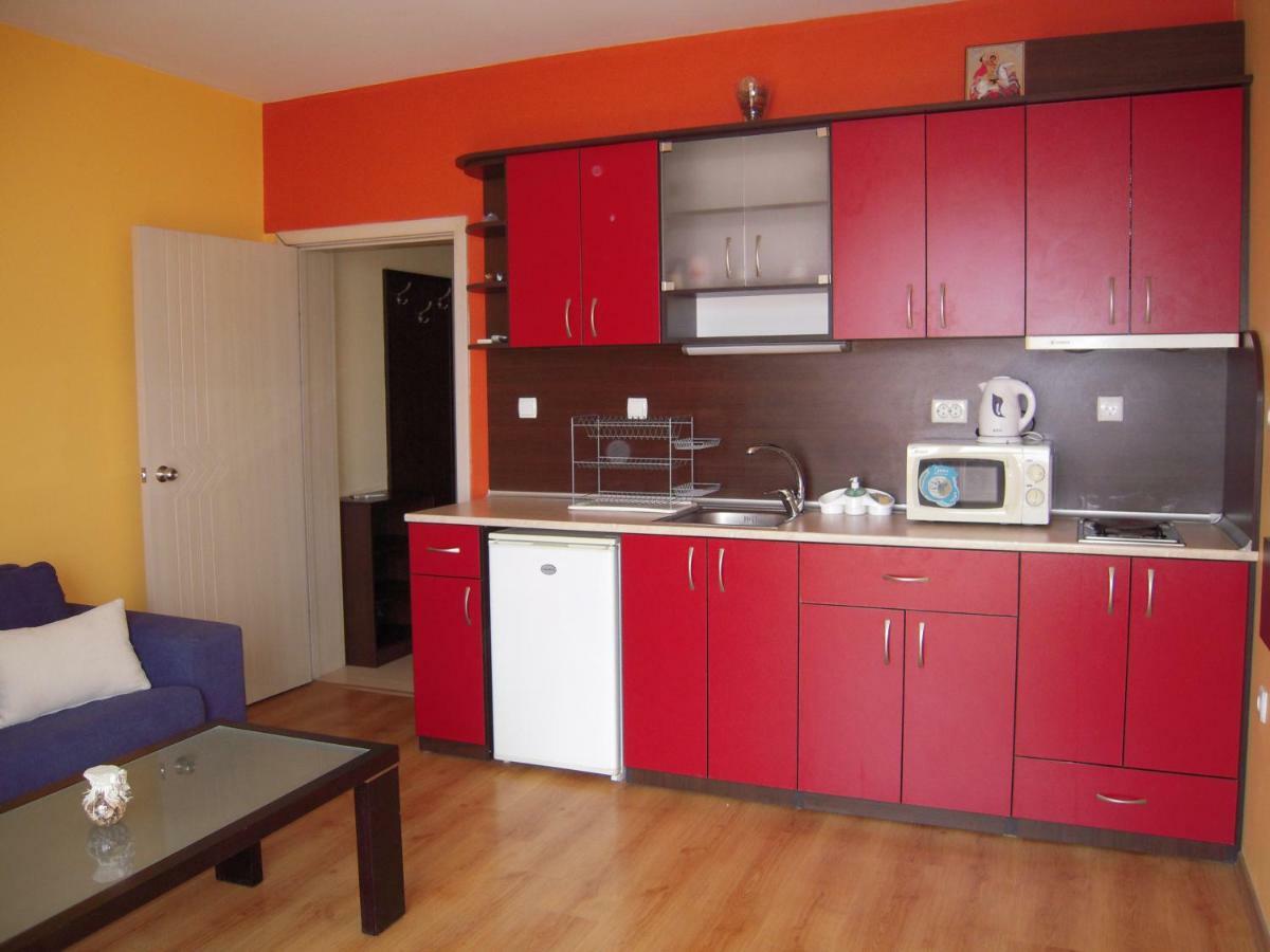 Bona Dea Club Hotel Sveti Vlas Buitenkant foto