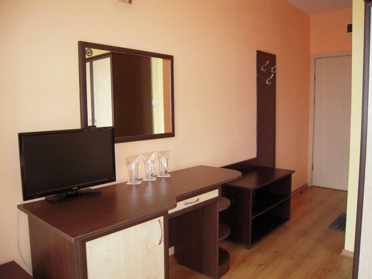 Bona Dea Club Hotel Sveti Vlas Buitenkant foto