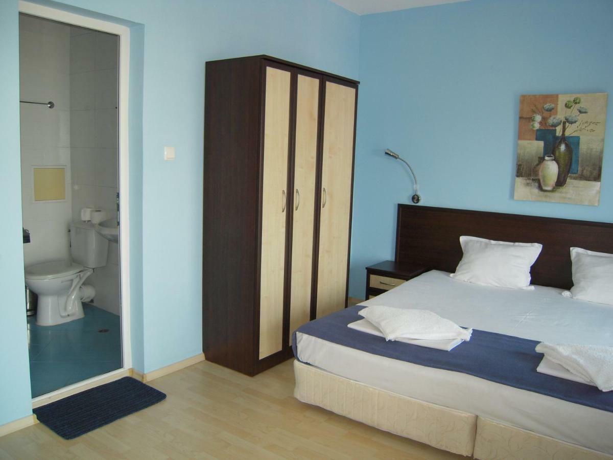 Bona Dea Club Hotel Sveti Vlas Buitenkant foto