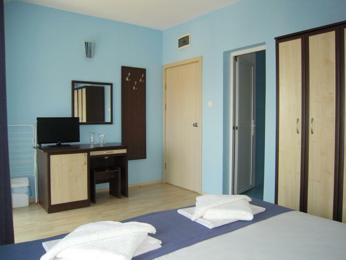 Bona Dea Club Hotel Sveti Vlas Buitenkant foto